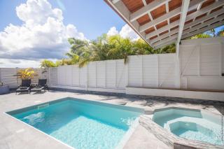 Villa 2 chambres, Jacuzzi et Piscine - Maximin - 0