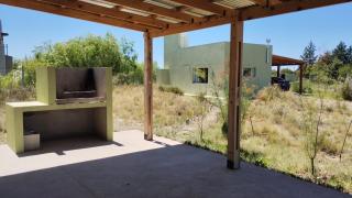 Coralillos - complejo de cabañas con parrillas, patio y estacionamiento cubierto - Puerto Madryn - 7
