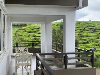 Queens Lake Cabin - Nuwara Eliya - 2