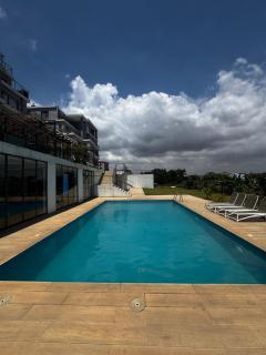 Makam 3 Bed in Riviera East Legon - 3