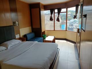 HOTEL SHIV SHANTHI INN MOORTHI HOSPITALITY OOTy - Udagamandalam - 0