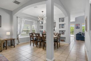 La Isla Retreat - amazing 6 bedroom pool house near Disney Parks - 4