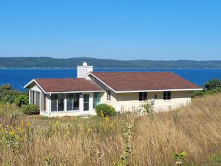New! Hill Hideaway - Incredible Lakeviews! - Frankfort - 5