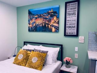 New! Suite near Rittenhouse Square - Philadelphia - 9