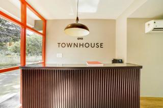 Townhouse Sarvar Hospitality Near Ascendas Park Square Mall - Bangalore - 9