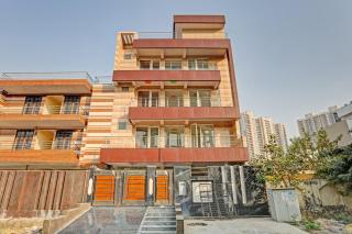 Hotel O Mango Bloom - Indirapuram - 8