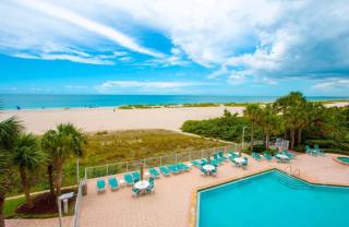 Oceanside Treasure by GoldenCoastRentals - Clearwater Beach - 9