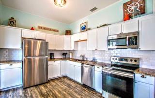 Cambria House by BeachHouseFL - Clearwater Beach - 2