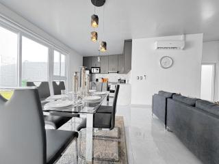Modern Retreat - San Miguel - 3