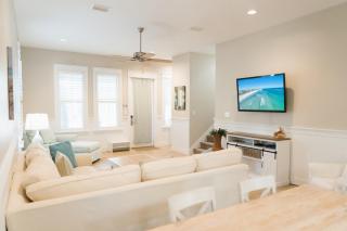 Teal Dreams by AvantStay 3 blocks to Beach Back Patio Seating - Santa Rosa Beach - 7