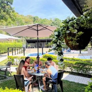 Hotel Zipa Villeta - Sede Campestre - Villeta - 3