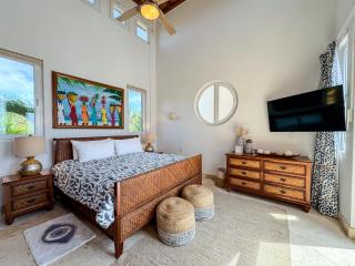 Belizean Cove Estates Luxury Beachfront Villa - San Pedro - 3