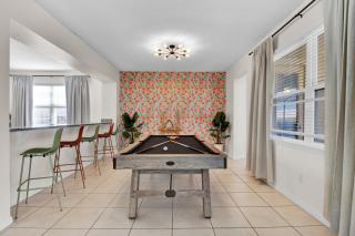 Sleeps 20 9BDR Star Wars-Themed Game Room Pool Hot Tub Nassau by AvantStay - Kissimmee - 8
