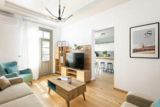 Innovative upscale 2-BR flat in premium location - Tessalónica - 0