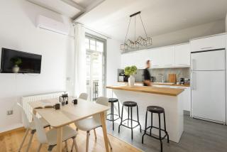 Innovative upscale 2-BR flat in premium location - Tessalónica - 3