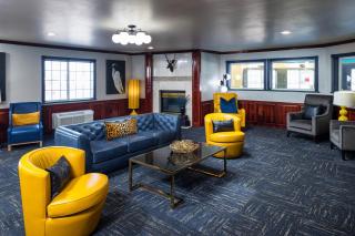 Hotel J Green Bay - Green Bay - 1