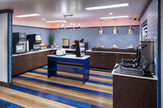 Hotel J Green Bay - Green Bay - 4