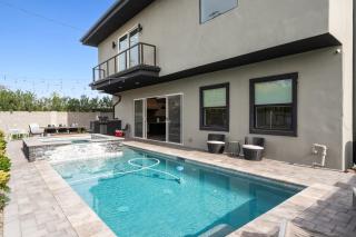 Lavish Luxuries in Old Town - Scottsdale - 6