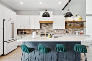 Lavish Luxuries in Old Town - Scottsdale - 9