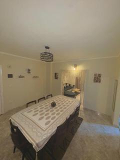 Spacious 2BR Pet-Friendly Stay in Maadi - 1