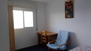HABITACIÓN privada centro málaga cerca tren María Zambrano y playa muy buena conexión WiFi - Málaga - 1
