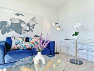 City Lights Getaway - 1BR Studio Central Living - Auckland - 0