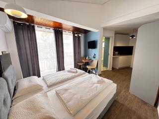 Modern Studio N14 kitchenette private bathroom - Limassol - 1