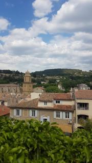 Apart Saint Chamas - 2