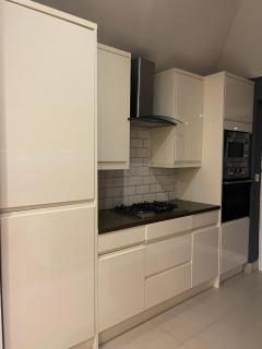 Hanwell serviced Accommodation - Greenford - 6
