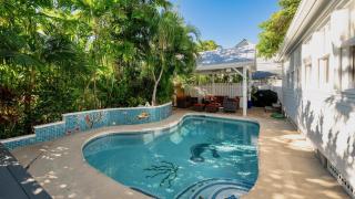Casa Oliviana by Last Key Realty - Key West - 8