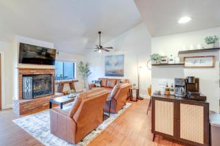Cozy Flagstaff Condo in Country Club Community! - 5