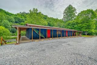 The Hala River Front Lodge - Class V - Bryson City - 3