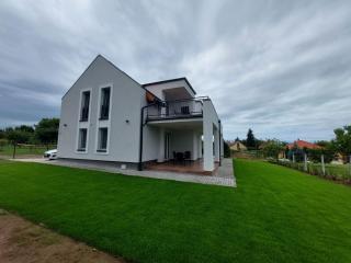 Vitorlás Apartman - Balatonszárszó - 9