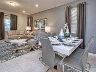 Gobi Gorgeous 6 Br Pool Game Rm Close to Disney - 2