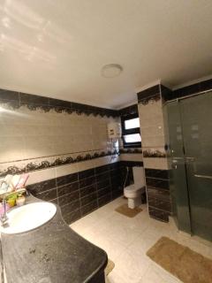 كورنيش المعادى بالقرب من مستشفى السلام الدولى - 6