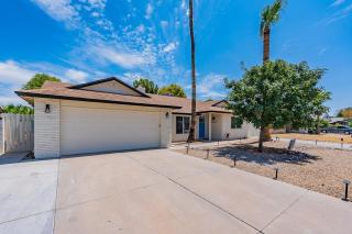 4-bedroom house in Gilbert - Remodeled Retreat - Gilbert - 6