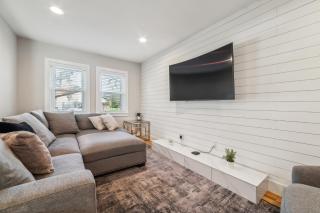Amazing New Oasis ,Hot Tub,Tvs in Rooms,Downtown - Austin - 5