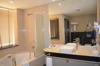Eastyard Khobar Hotel - Formerly Ramada by Wyndham Khobar - Al Khobar - 5