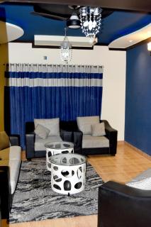 Cozy Modern Villa in Bahria Town - Rawalpindi - 0