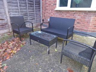 Lovely 2 Bed Heathrow and parking - 2