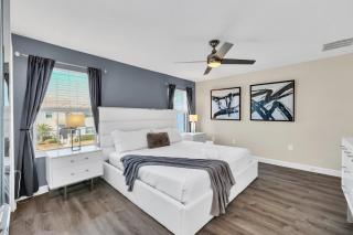 Elegant Storey Lake Villa - Kissimmee - 7