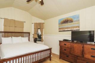 Treehouse 2 - Cardinal Casita - 8