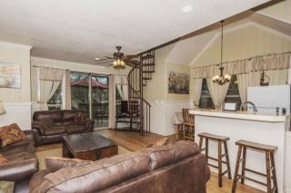 Treehouse 2 - Cardinal Casita - 5