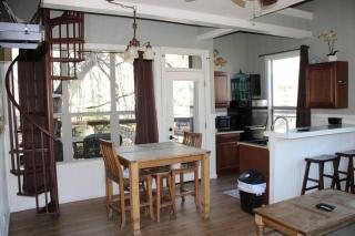 Treehouse 5 - Robins Roost - 9