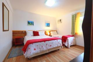 Hospedaria Brigite - Apartamento de Férias - Treze Tílias - 3