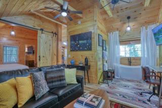 Firefly Haven - Summer Oasis with HOT TUB - Gatlinburg - 3