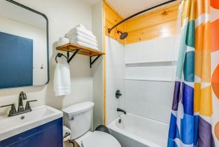 Roadside Lodge - Class II - Bryson City - 3