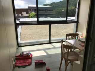 Studio central avec balcon, Wi-Fi et parking à Super Besse - FR-1-814-32 - Besse-et-Saint-Anastaise - 8