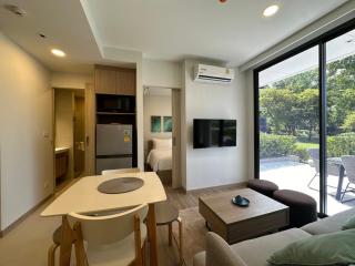 2 BD Skypark Condo with Terrace - - 8