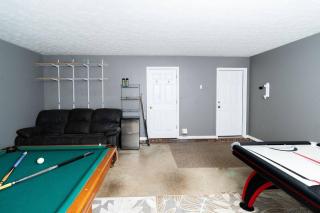Family Fun house with pool and games - - 9
